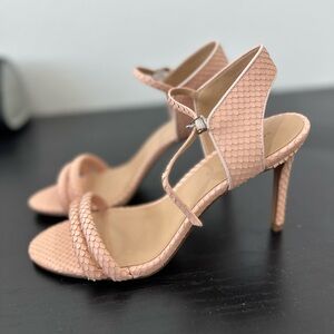 Banana Republic Textured Pink Heels